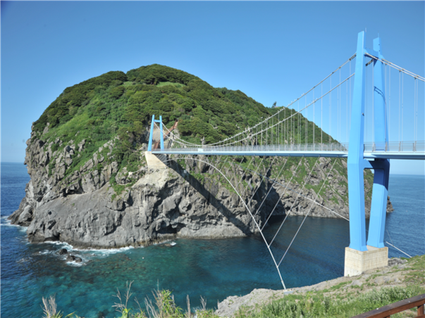 [포항영일만신항] 울릉도 독도4일 ＜대형크루즈/선박텔/라페루즈리조트/육로A,B코스/올식사포함＞