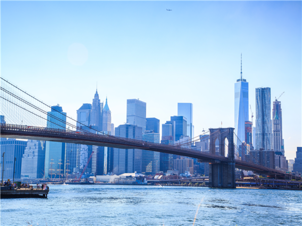 [비즈니스탑승 X 조성진 카네기홀 리사이틀] 클래식 읽어주는 남자와 함께 떠나는 뉴욕 클래식 문화 여행 7일＜맨하튼 숙박/브로드웨이 뮤지컬/도슨트 투어/오페라 관람＞