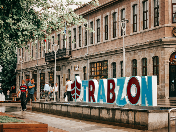 [출발확정/비즈니스탑승] 튀르키예 일주 10일 ＜국내선2회 탑승/힐튼 2박/돌마바흐체포함/수멜라수도원/10대 관광지/10대 특식/아마시아+트라브존 관광포함＞