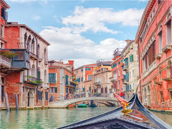 서유럽 4국 12일 (영국/프랑스/스위스/이탈리아) ＜노쇼핑/에펠탑/세느강유람선/베니스곤돌라/벤츠투어/월드체인호텔 2박＞